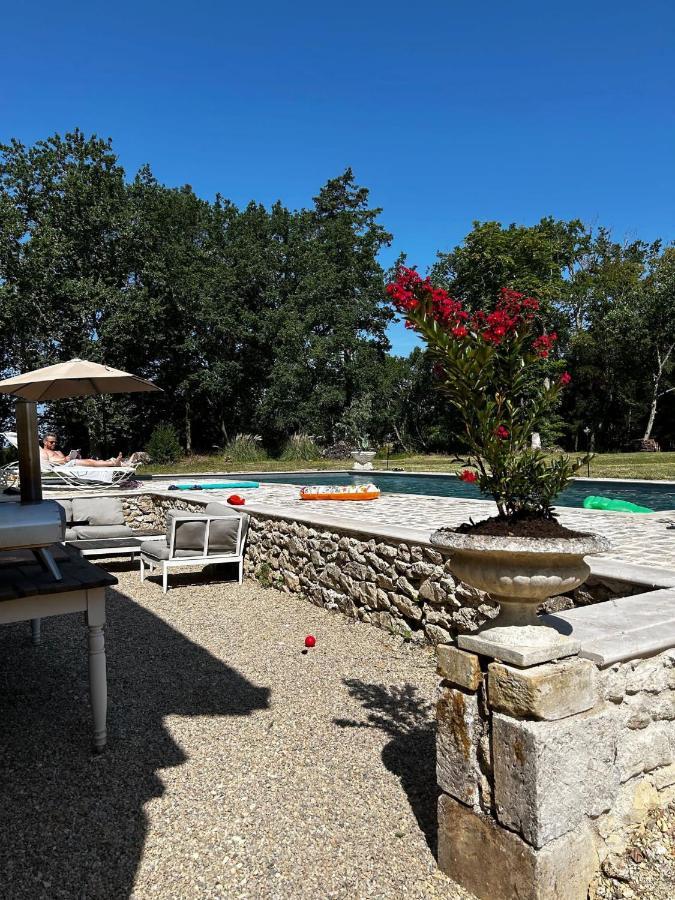 Chateau Le Repos Rouffignac-de-Sigoules Extérieur photo
